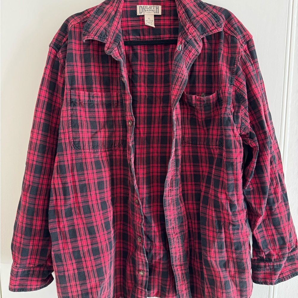 Duluth Trading Co Men's Red and Black Plaid Shirt